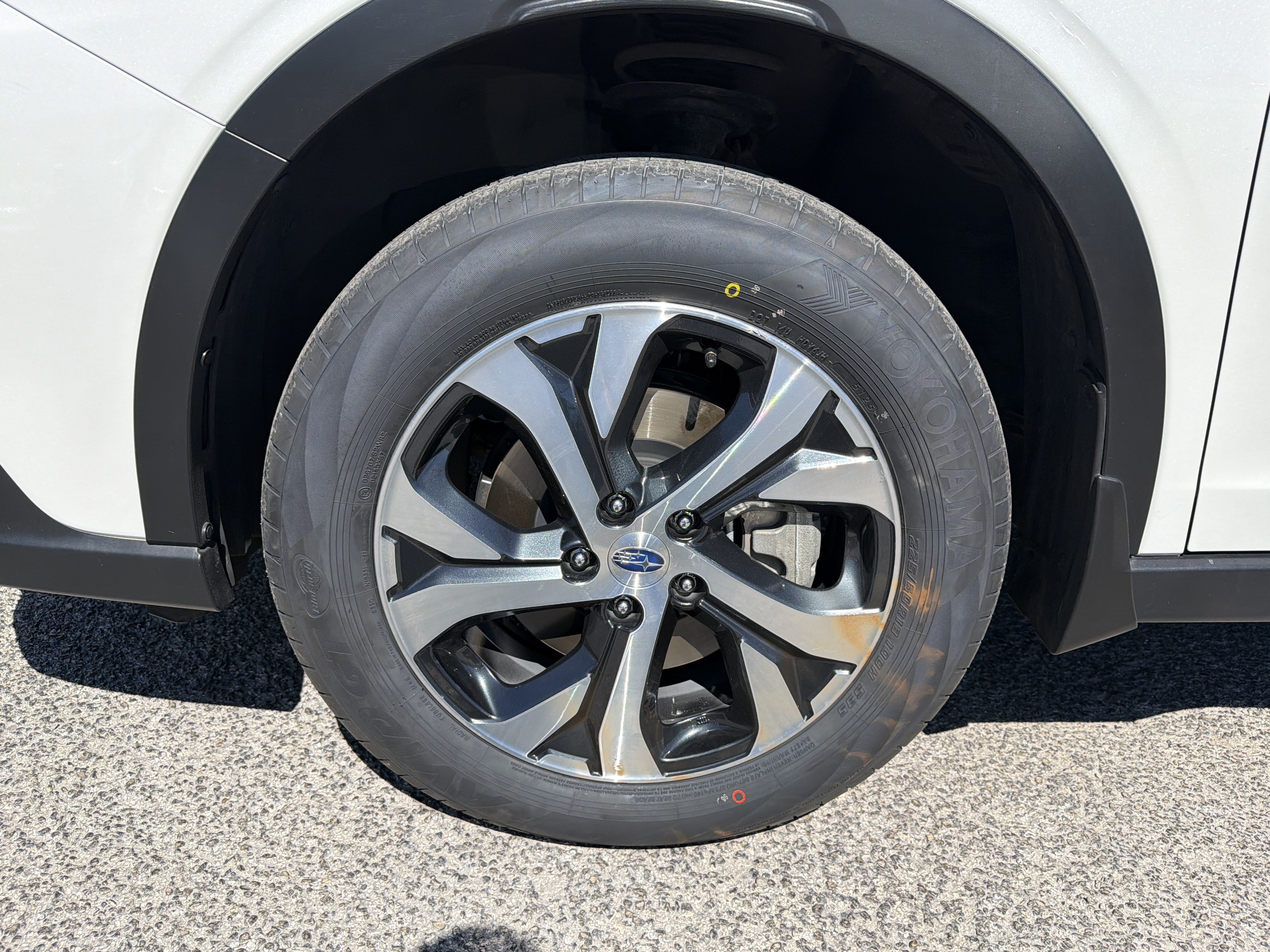 Certified 2021 Subaru Outback Touring AWD/4WD image 9