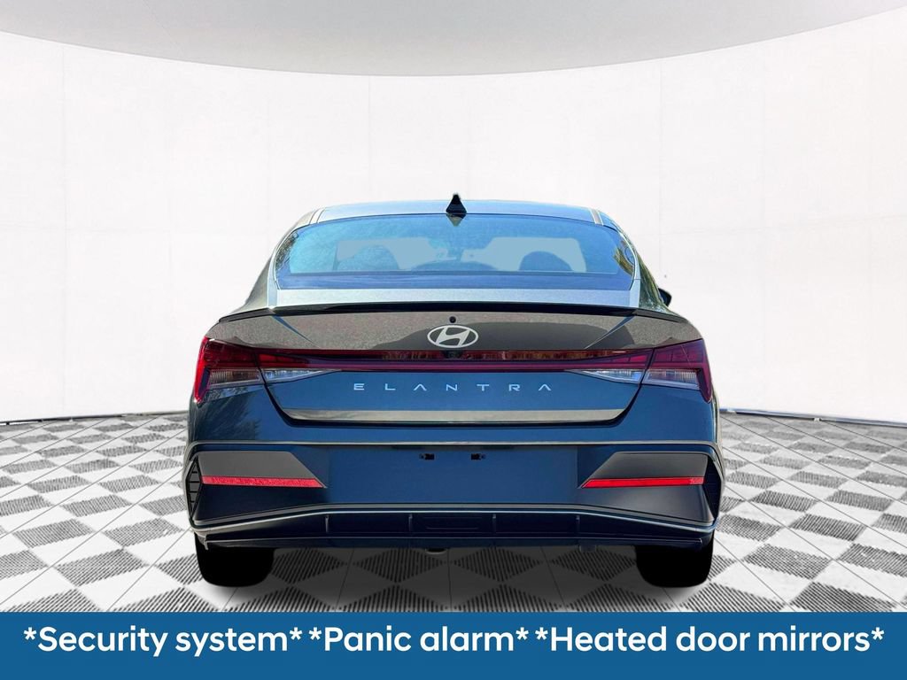 New 2026 Hyundai Elantra SEL Sport Premium FWD image 10