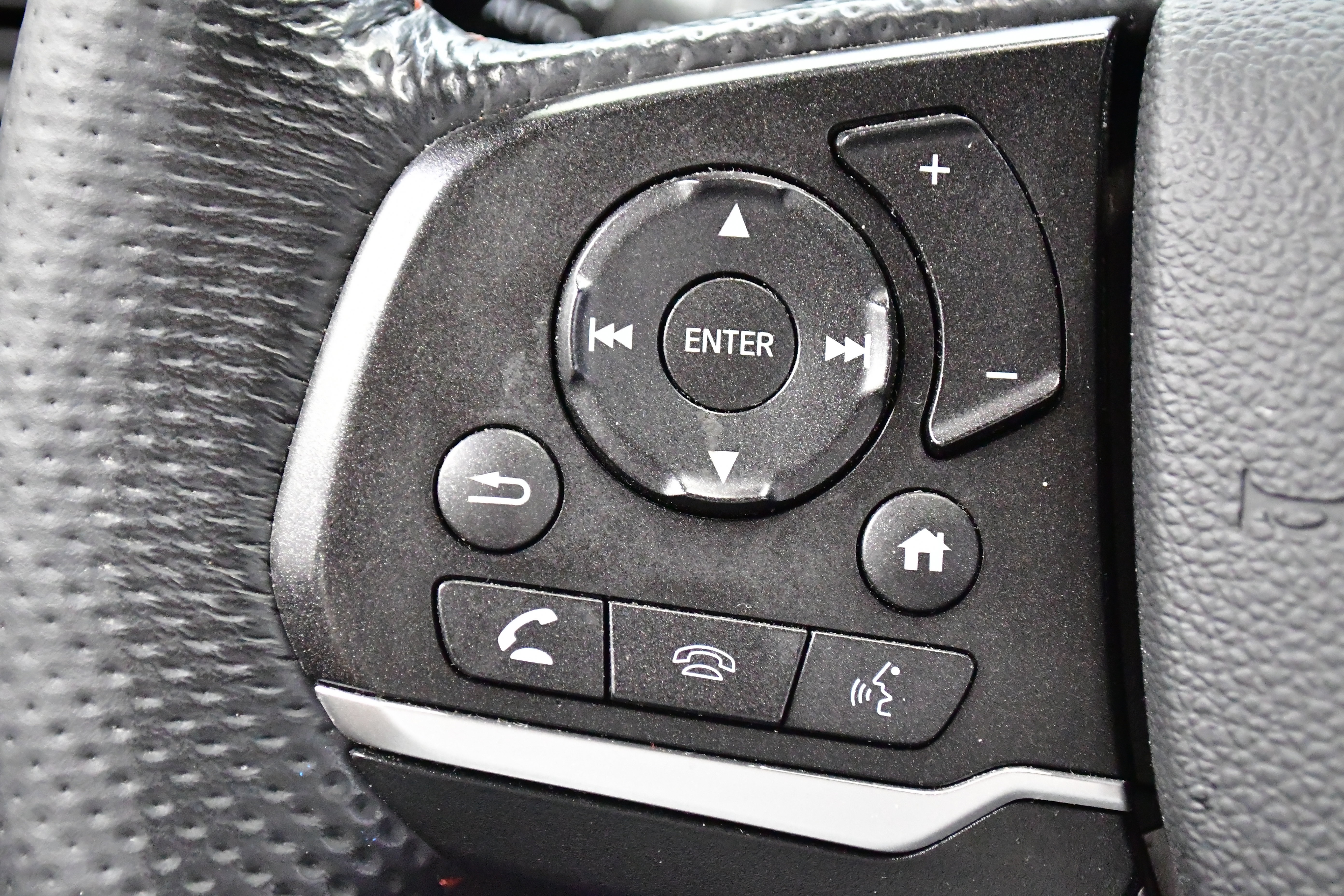 Used 2023 Honda Passport TrailSport image 21