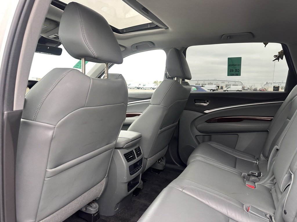 Used 2016 Acura MDX SH-AWD w/ Technology Package image 12