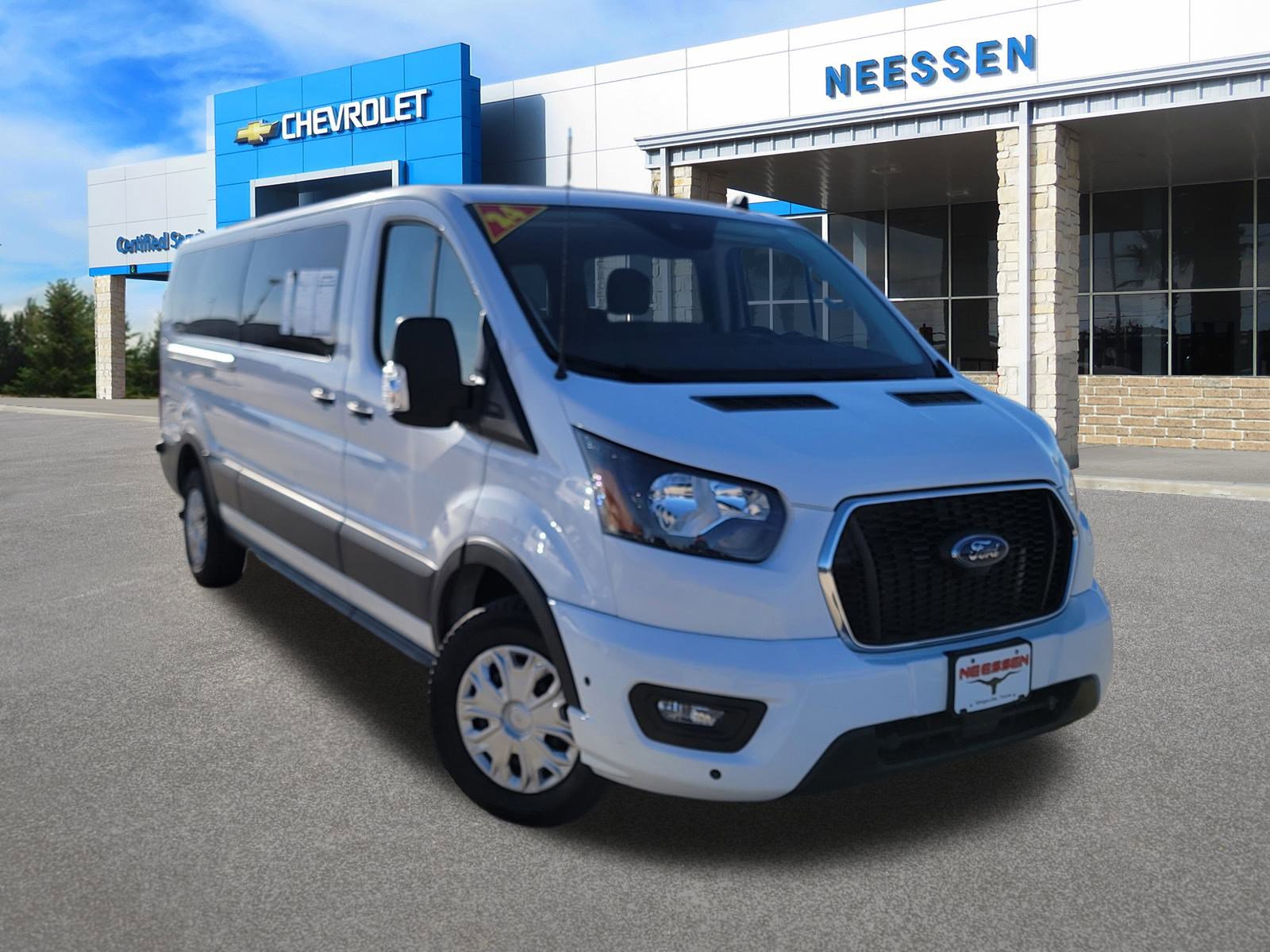 Used 2024 Ford Transit 350 XLT video 1