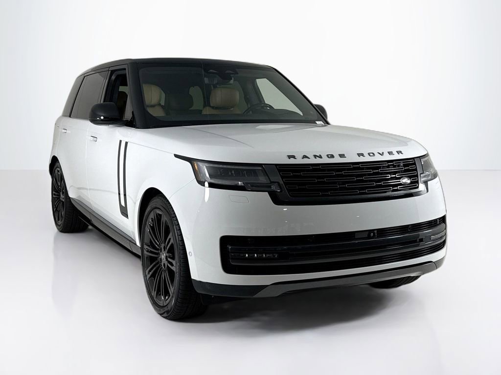 Used 2024 Land Rover Range Rover Long Wheelbase Autobiography image 7