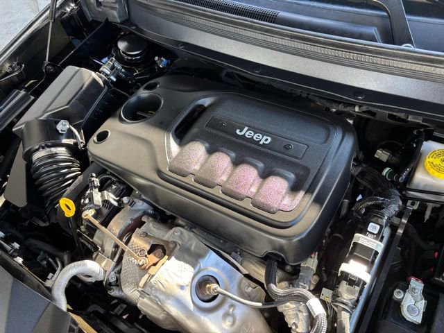 Used 2020 Jeep Cherokee Trailhawk w/ Comfort/Convenience Group image 29