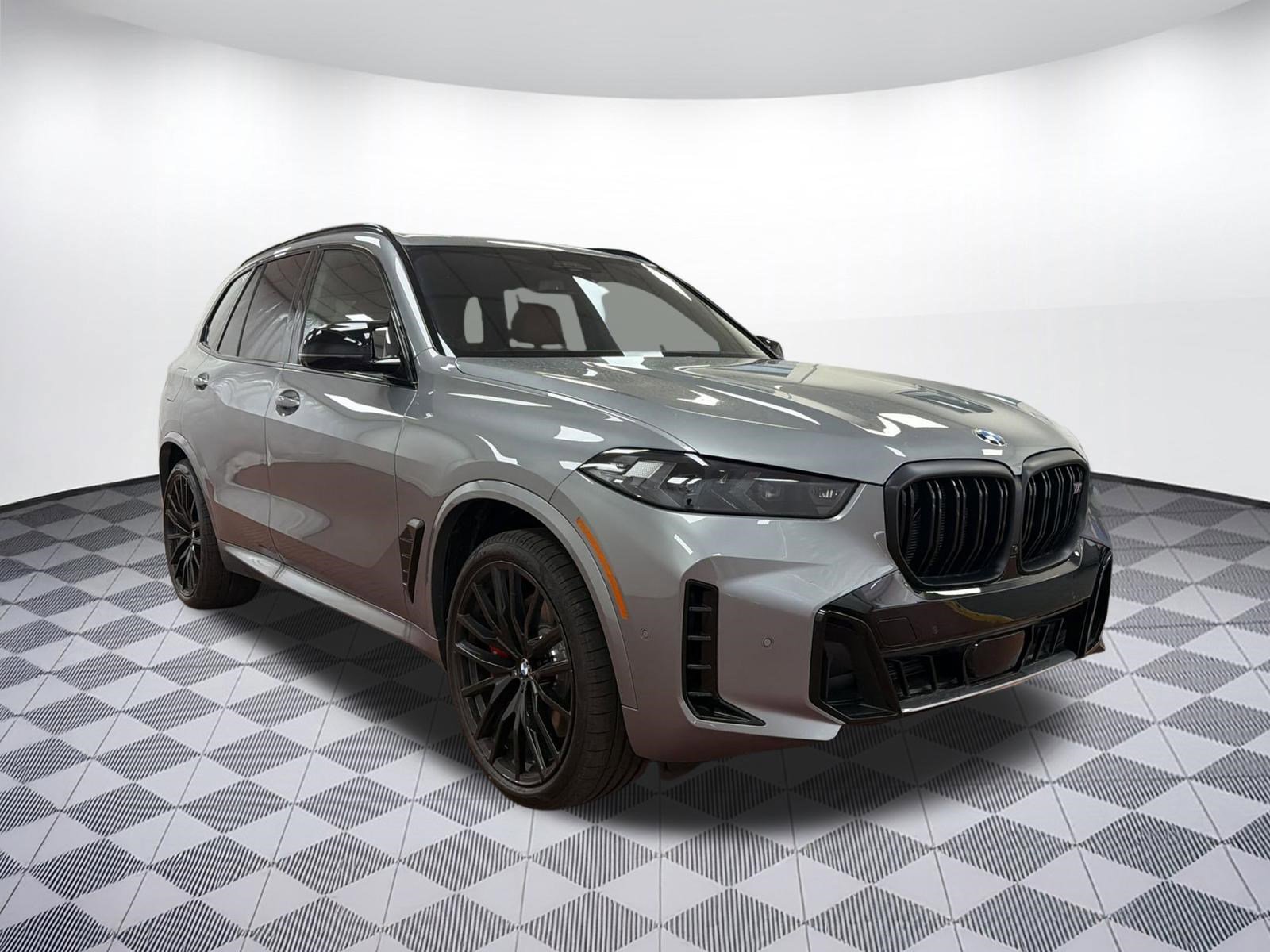 New 2026 BMW X5 M60i image 6