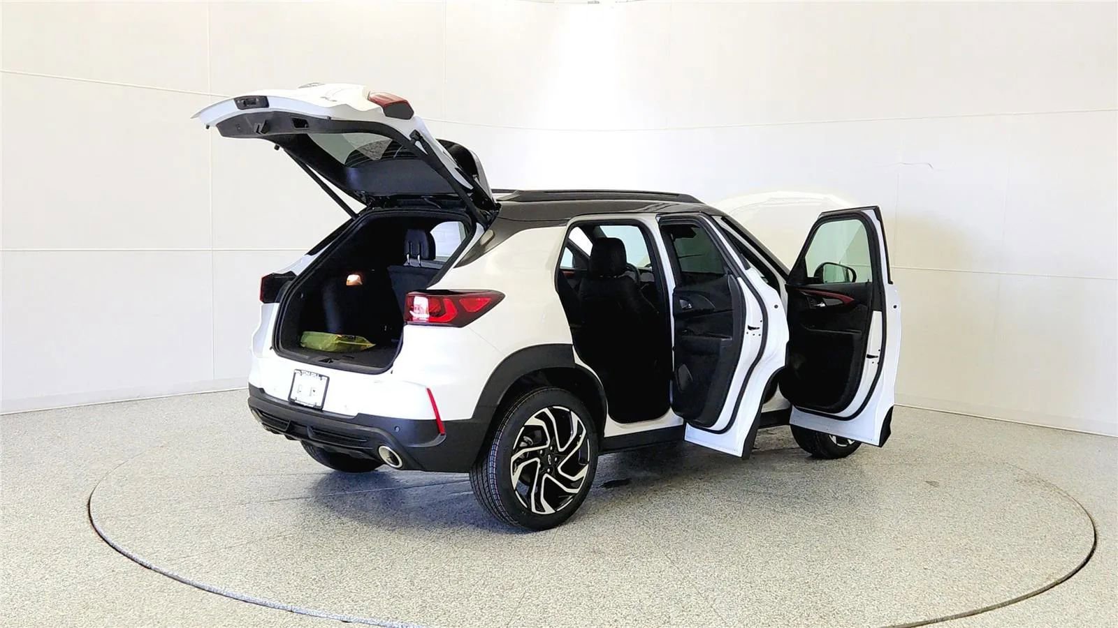 New 2026 Chevrolet TrailBlazer RS w/ Convenience Package image 12