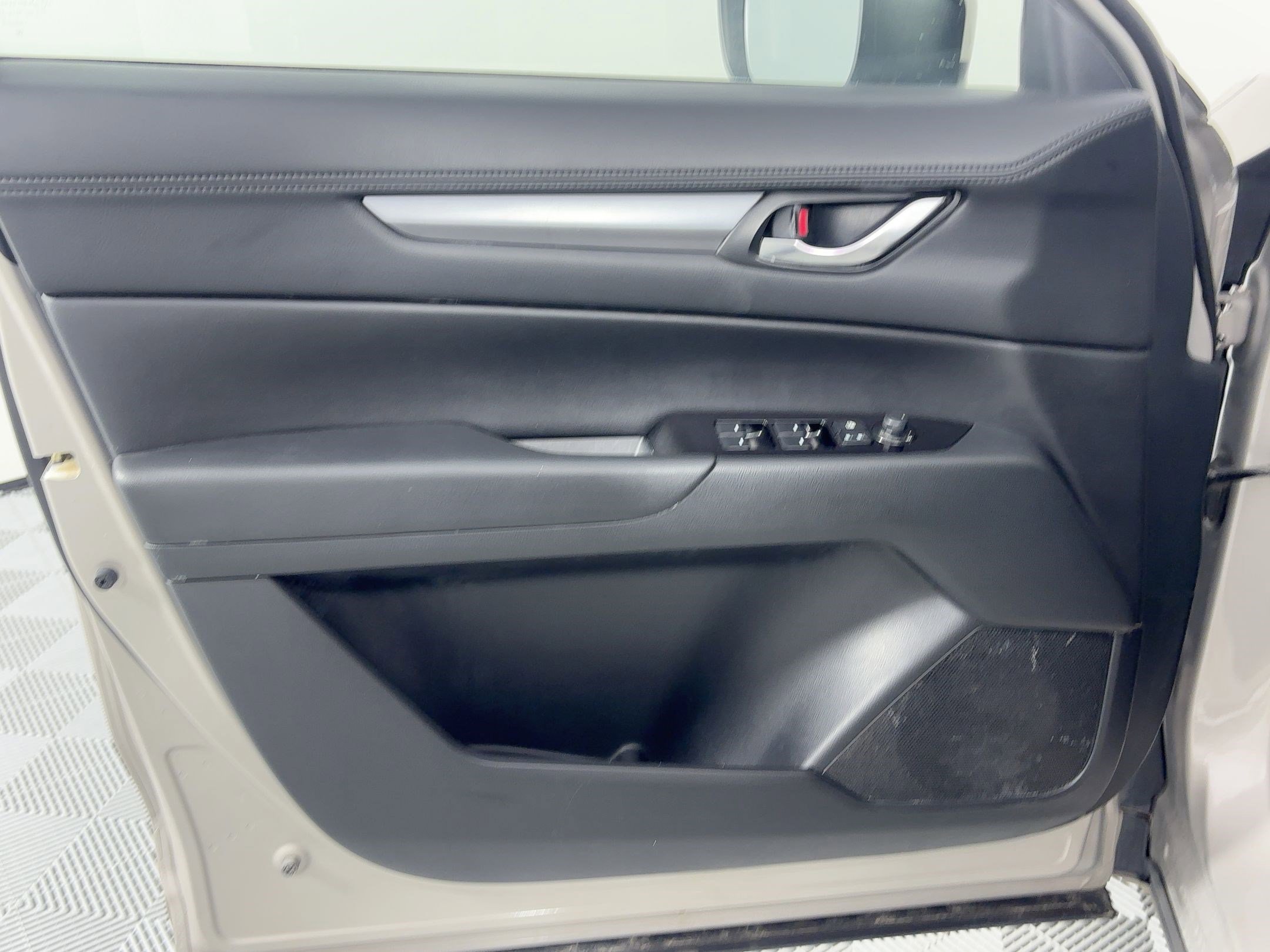 Used 2024 MAZDA CX-5 AWD 2.5 S w/ Select Package image 13