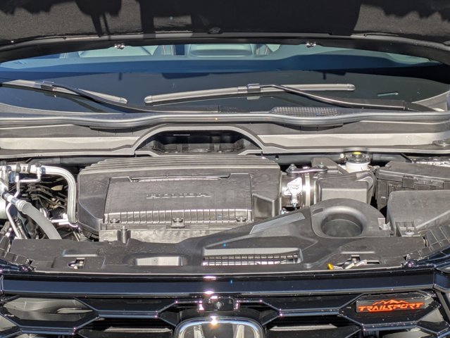 New 2025 Honda Pilot TrailSport image 17