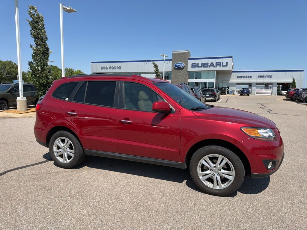 Used 2011 Hyundai Santa Fe Limited w/ Navigation Pkg 4 FWD image 1