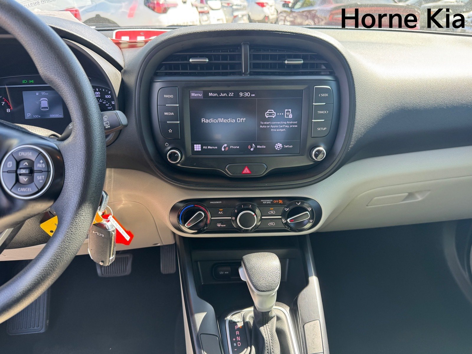Used 2022 Kia Soul LX w/ Technology Package FWD image 20