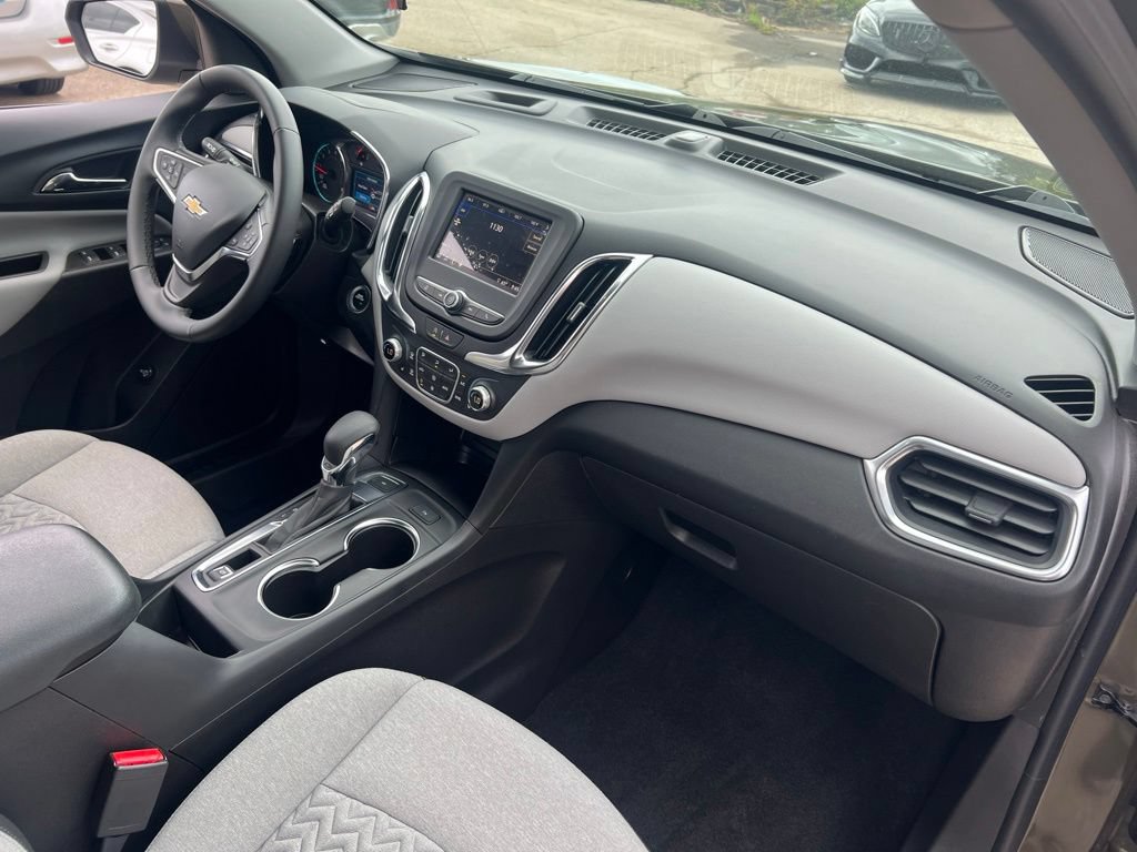 Used 2024 Chevrolet Equinox LT AWD/4WD image 22