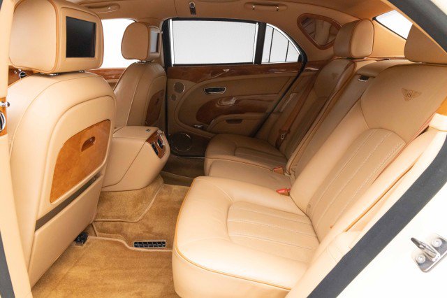 Used 2012 Bentley Mulsanne image 38