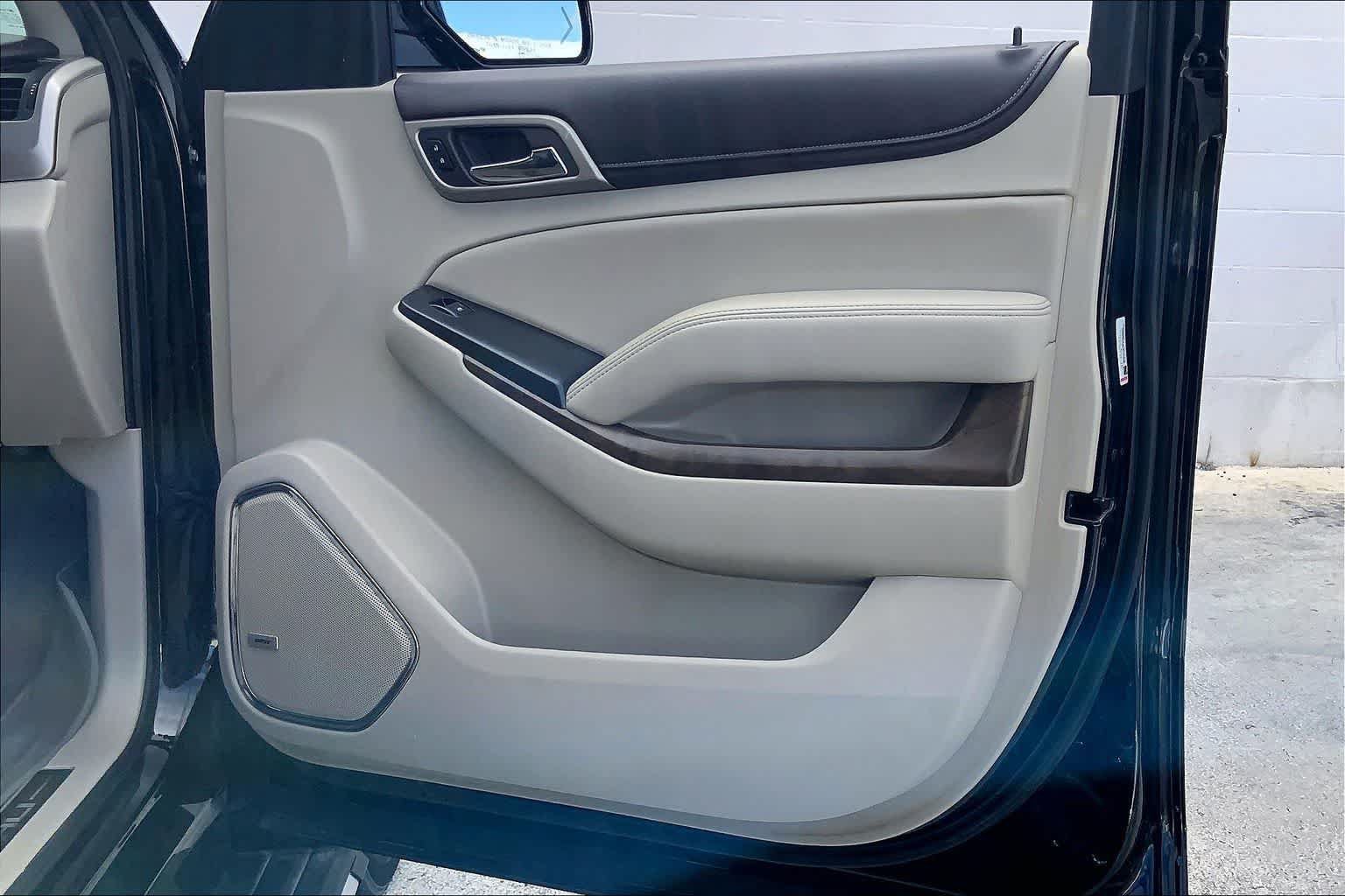 Used 2018 GMC Yukon XL Denali w/ Denali Ultimate Package AWD/4WD image 28