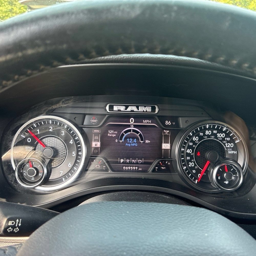 Used 2020 RAM 1500 Big Horn AWD/4WD image 8