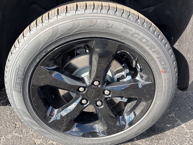 New 2025 Jeep Grand Cherokee L Limited image 28