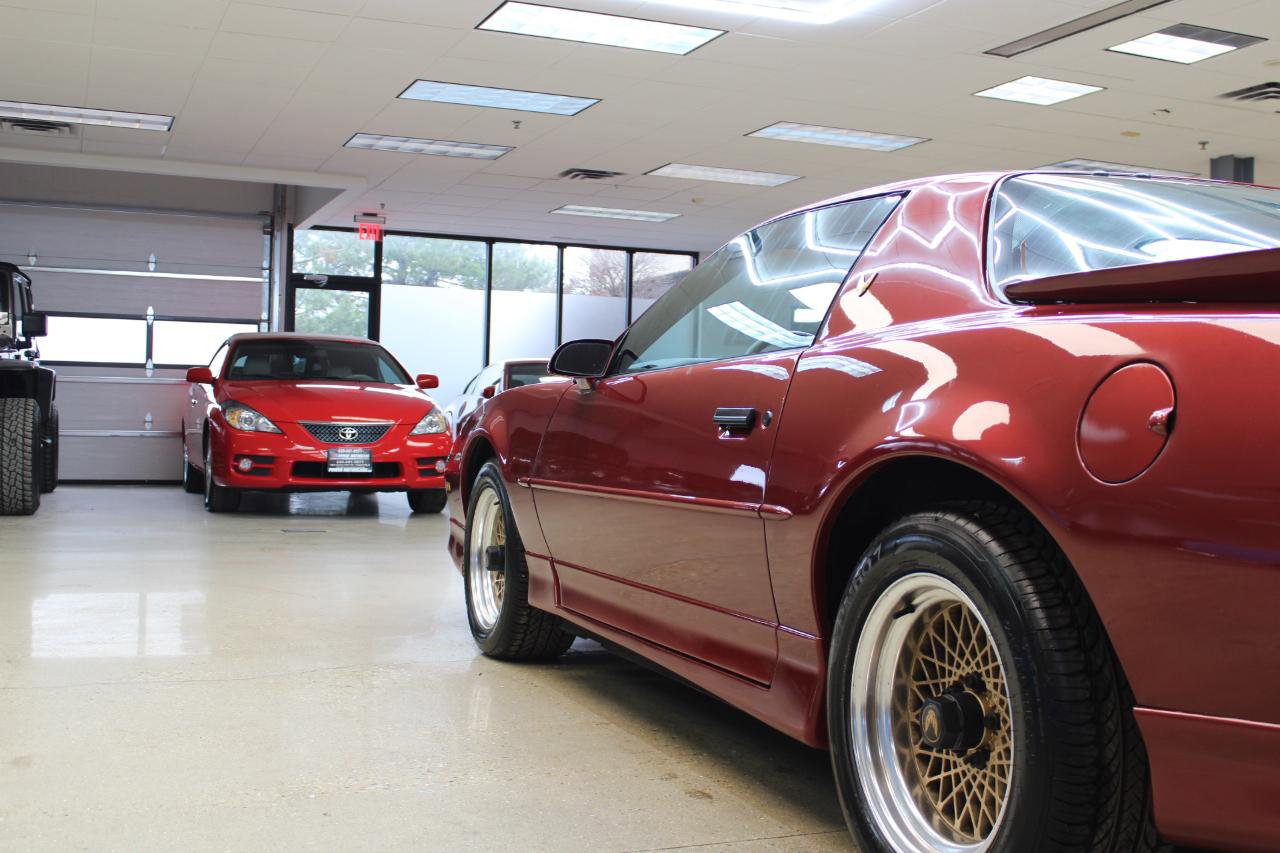 Used 1987 Pontiac Firebird Trans Am image 17