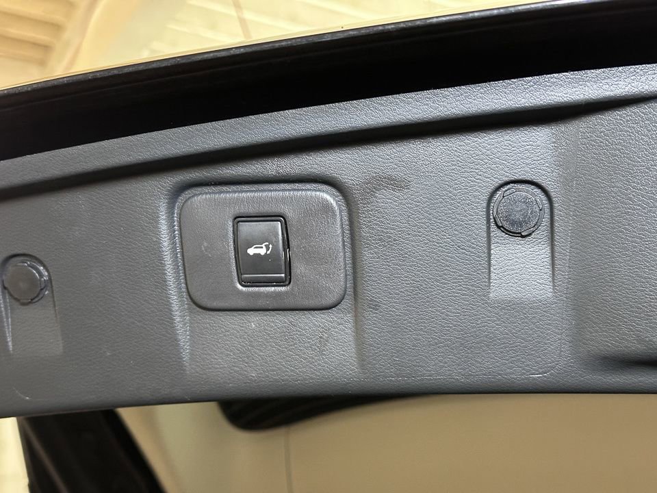 Used 2023 Nissan Murano SL w/ SL Moonroof Package image 20