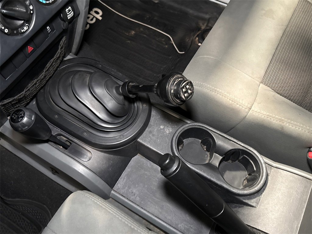 Used 2010 Jeep Wrangler Sport image 16