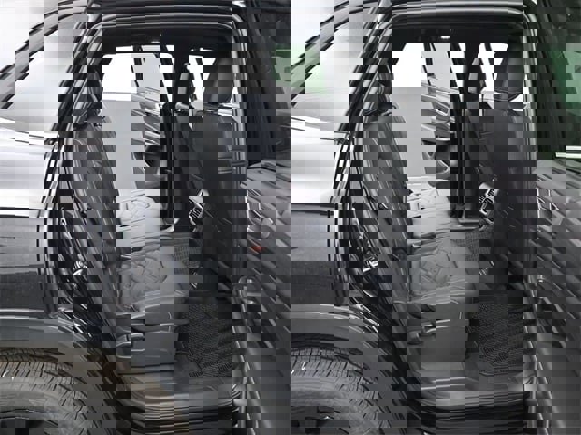 New 2026 Volkswagen Atlas Cross Sport SE image 13