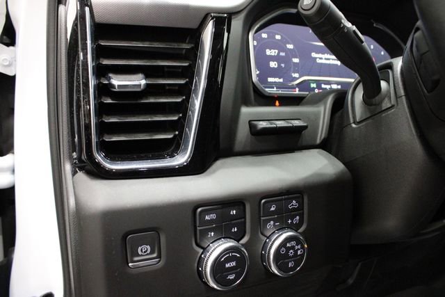 Used 2024 GMC Sierra 2500 Denali w/ Denali Reserve Package image 25