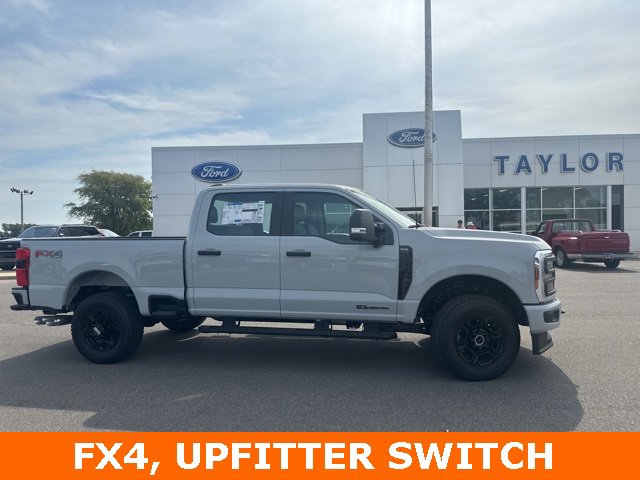 New 2025 Ford F250 XL w/ STX Appearance Package