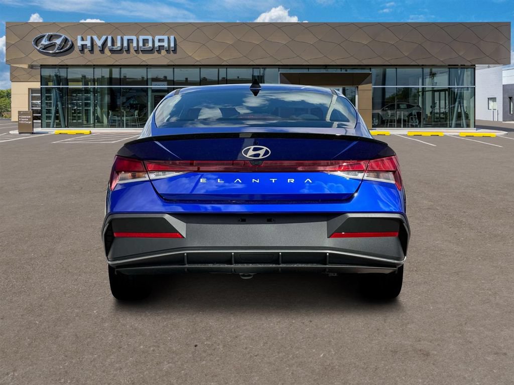 New 2025 Hyundai Elantra Sport FWD image 6