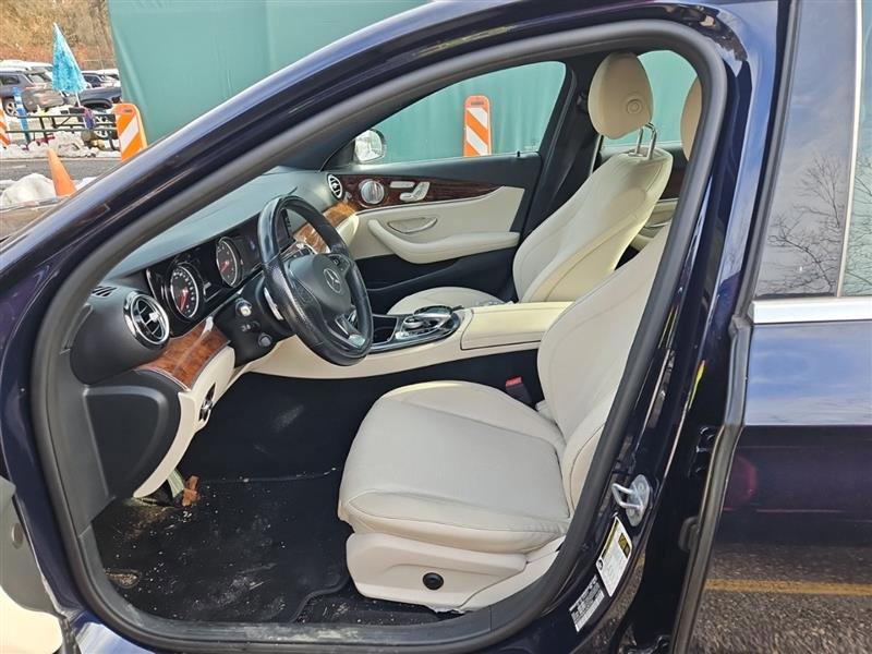 Used 2018 Mercedes-Benz E 300 4MATIC image 8