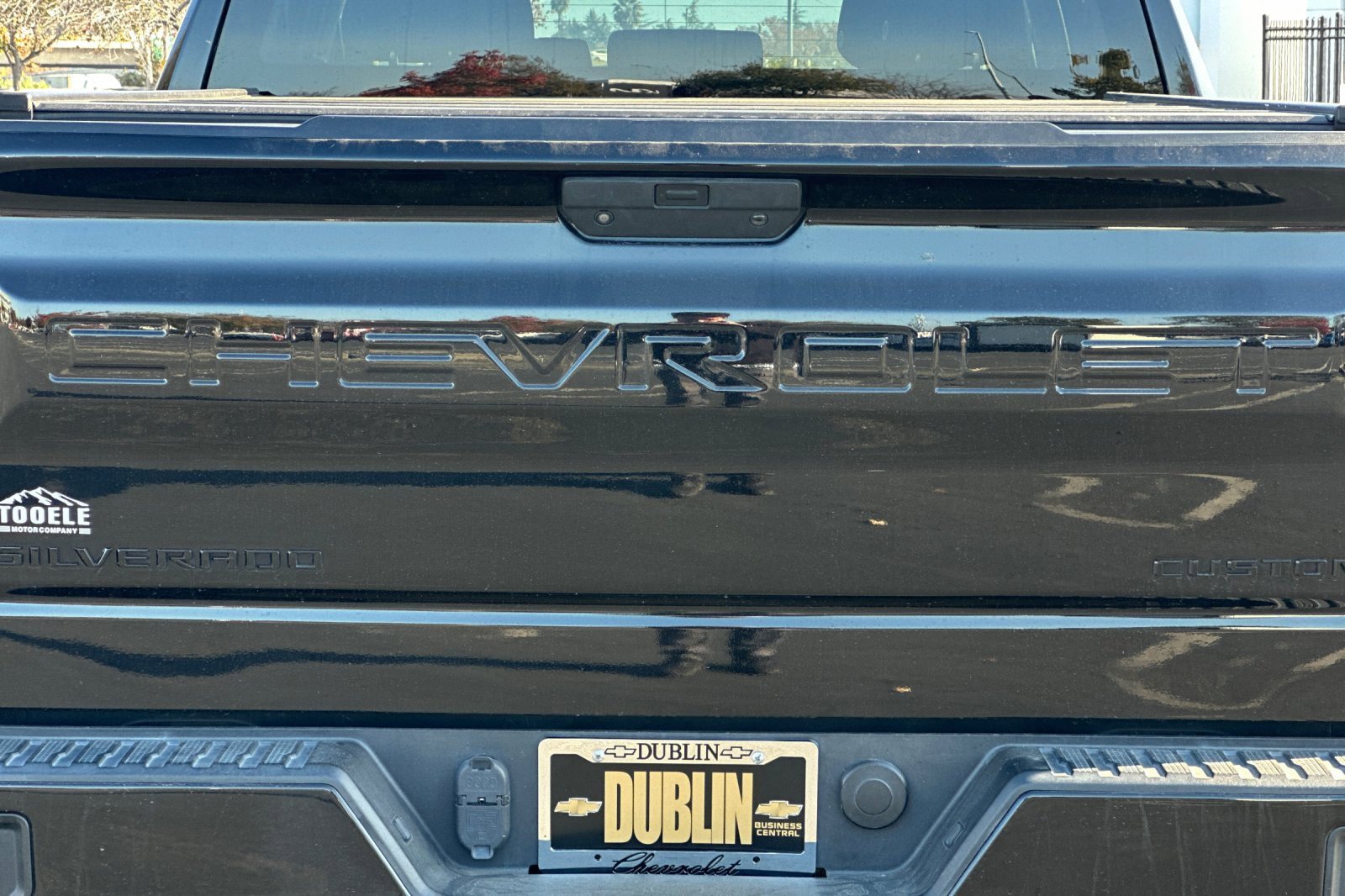 Used 2021 Chevrolet Silverado 1500 Custom Trail Boss w/ Midnight Edition image 43