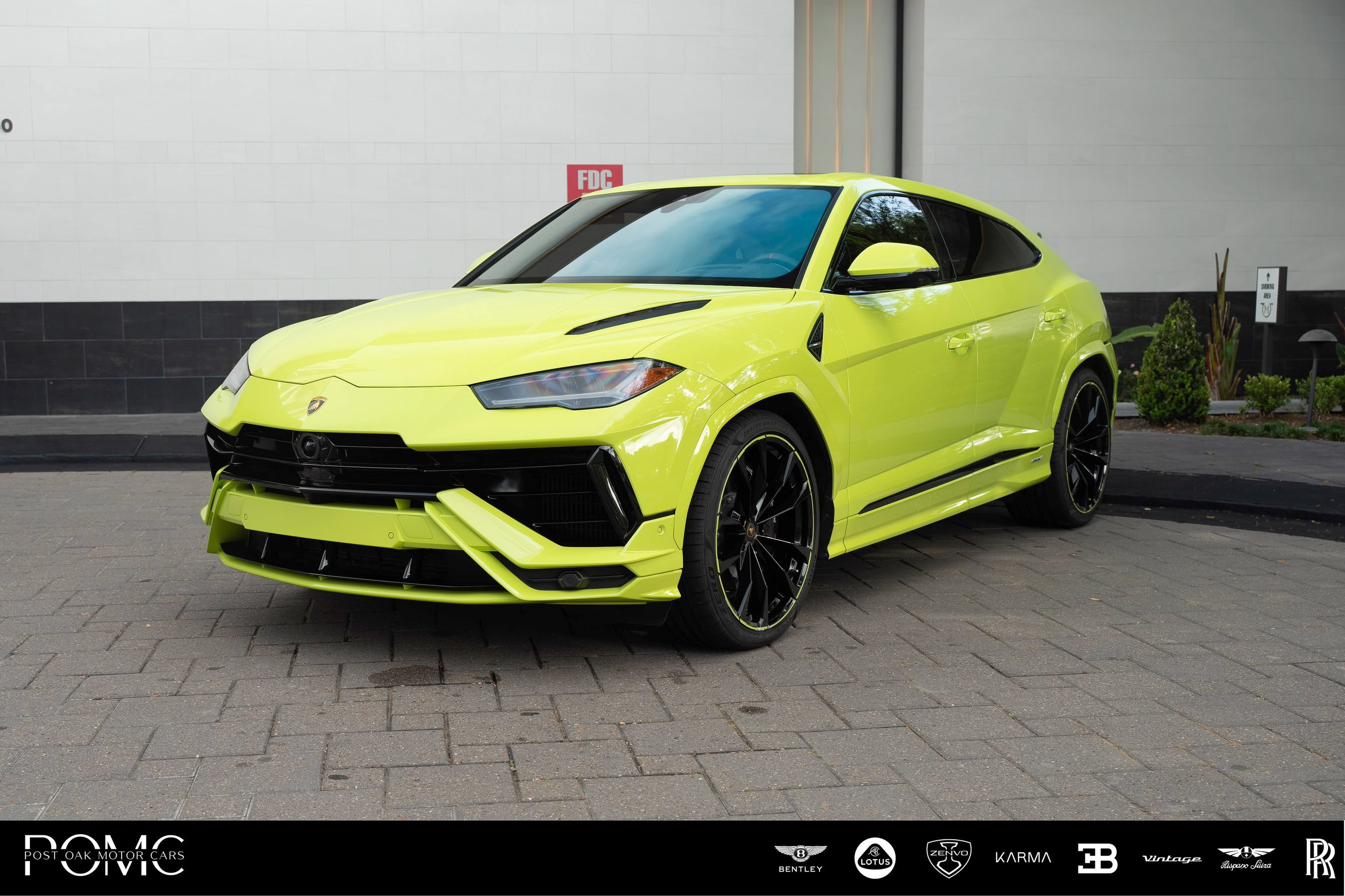 Used 2023 Lamborghini Urus S AWD/4WD video 1