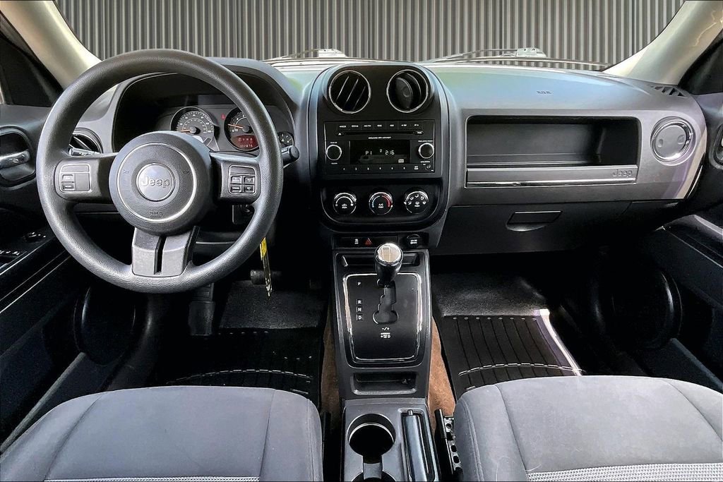 Used 2014 Jeep Patriot Sport w/ Power Value Group image 16