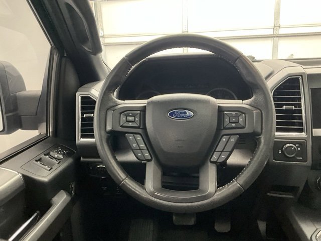 Used 2016 Ford F150 XLT w/ Equipment Group 302A Luxury image 7