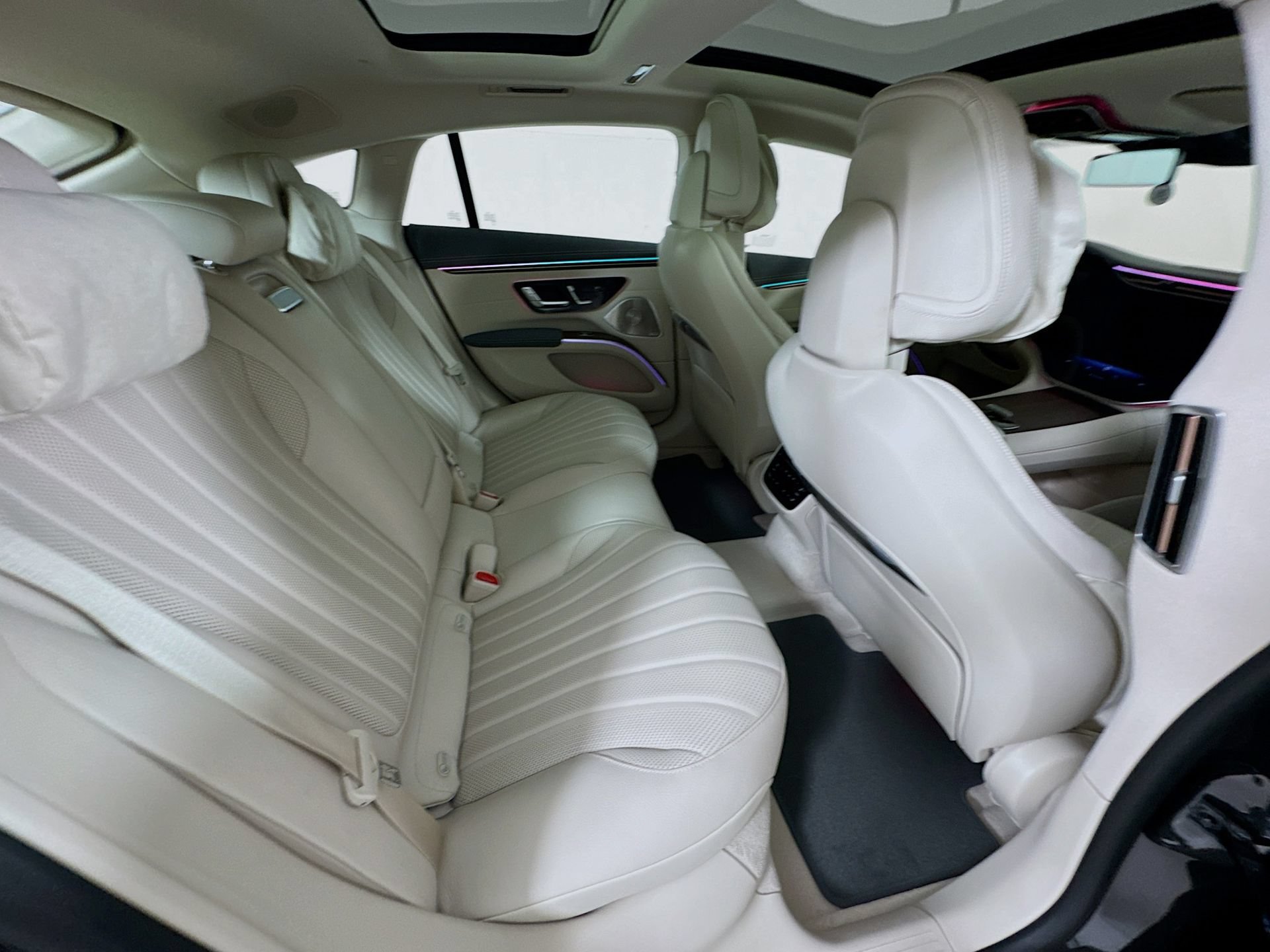 New 2026 Mercedes-Benz EQS 450+ 4MATIC Sedan image 30