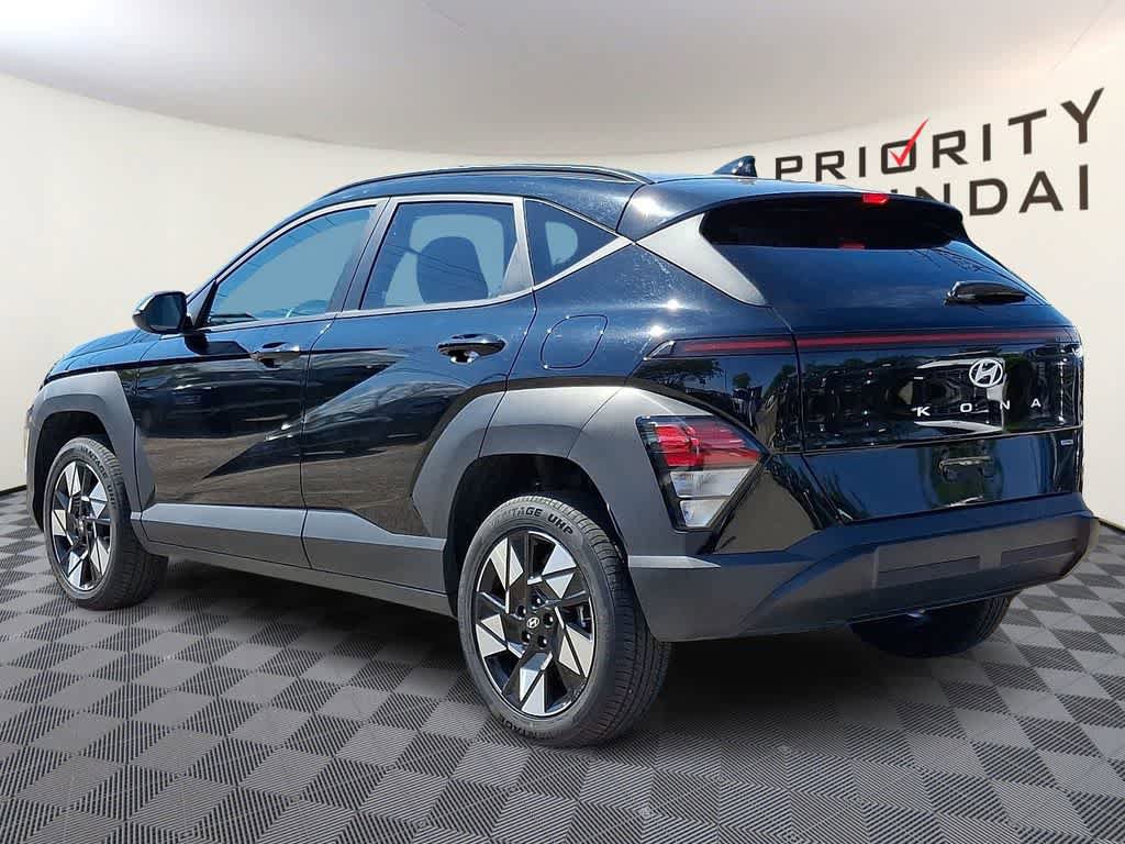 Used 2024 Hyundai Kona SEL AWD/4WD image 6
