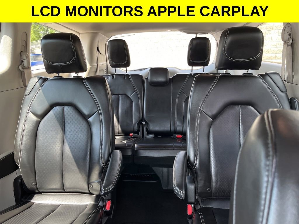 Used 2023 Chrysler Pacifica Touring-L FWD image 25