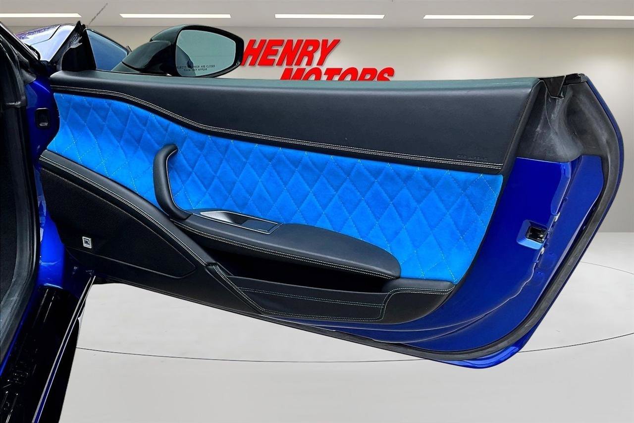 Used 2015 Ferrari 458 Italia Coupe image 26
