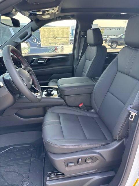 New 2026 Chevrolet Suburban RST w/ RST Capability Package AWD/4WD image 18