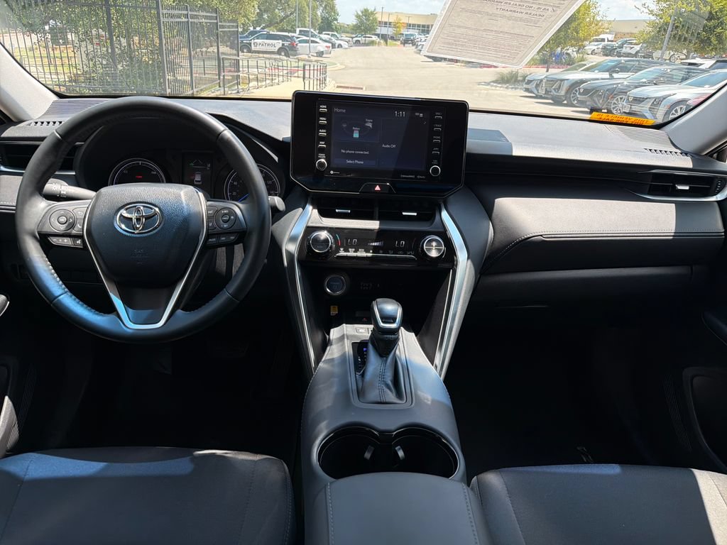 Used 2021 Toyota Venza LE AWD/4WD image 31
