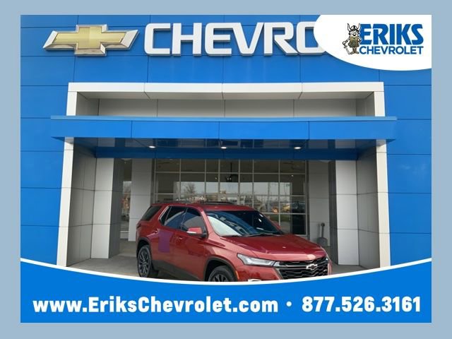 Used 2023 Chevrolet Traverse RS w/ LPO, Floor Liner Package image 1