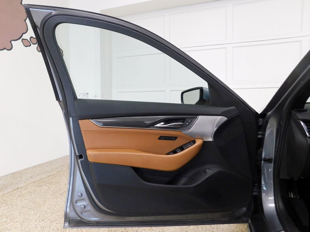 Used 2021 Cadillac CT5 V w/ Platinum Package image 31