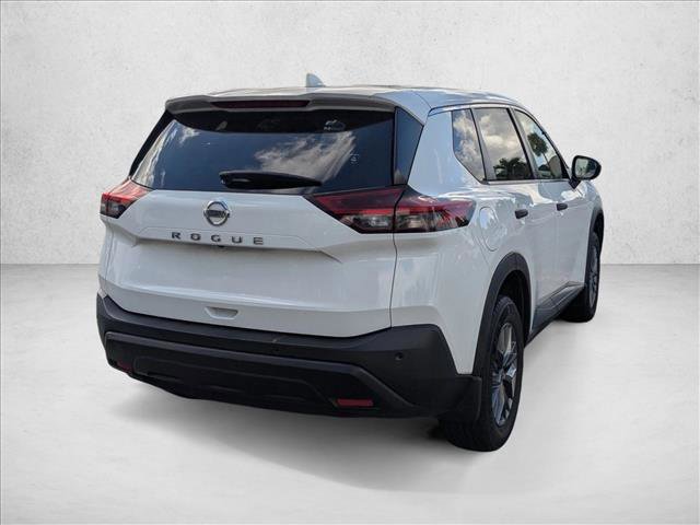 Used 2021 Nissan Rogue S image 5