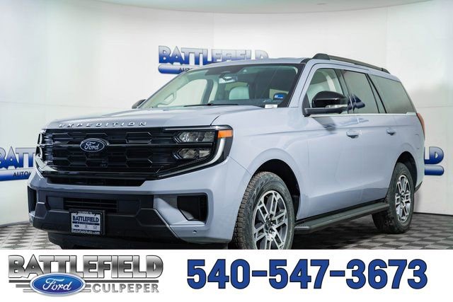 New 2026 Ford Expedition Active image 3