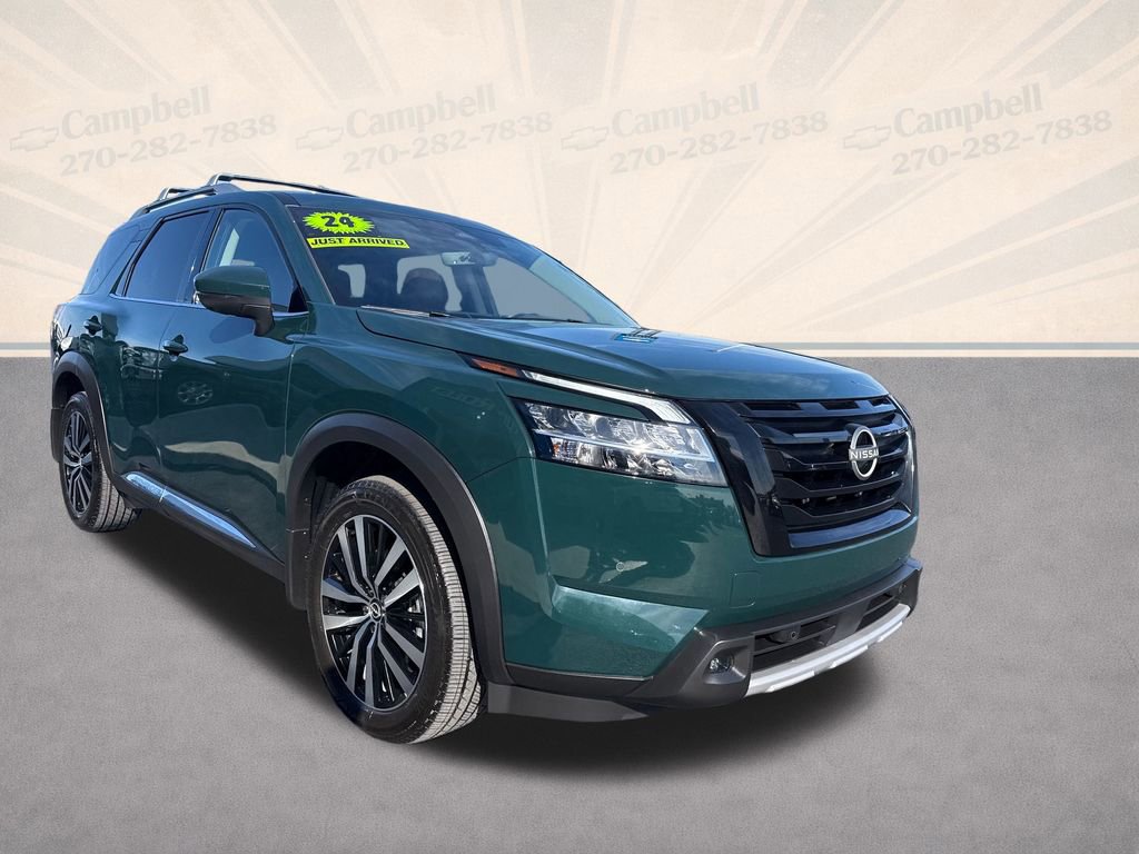 Used 2024 Nissan Pathfinder Platinum w/ Black Appearance Package image 8