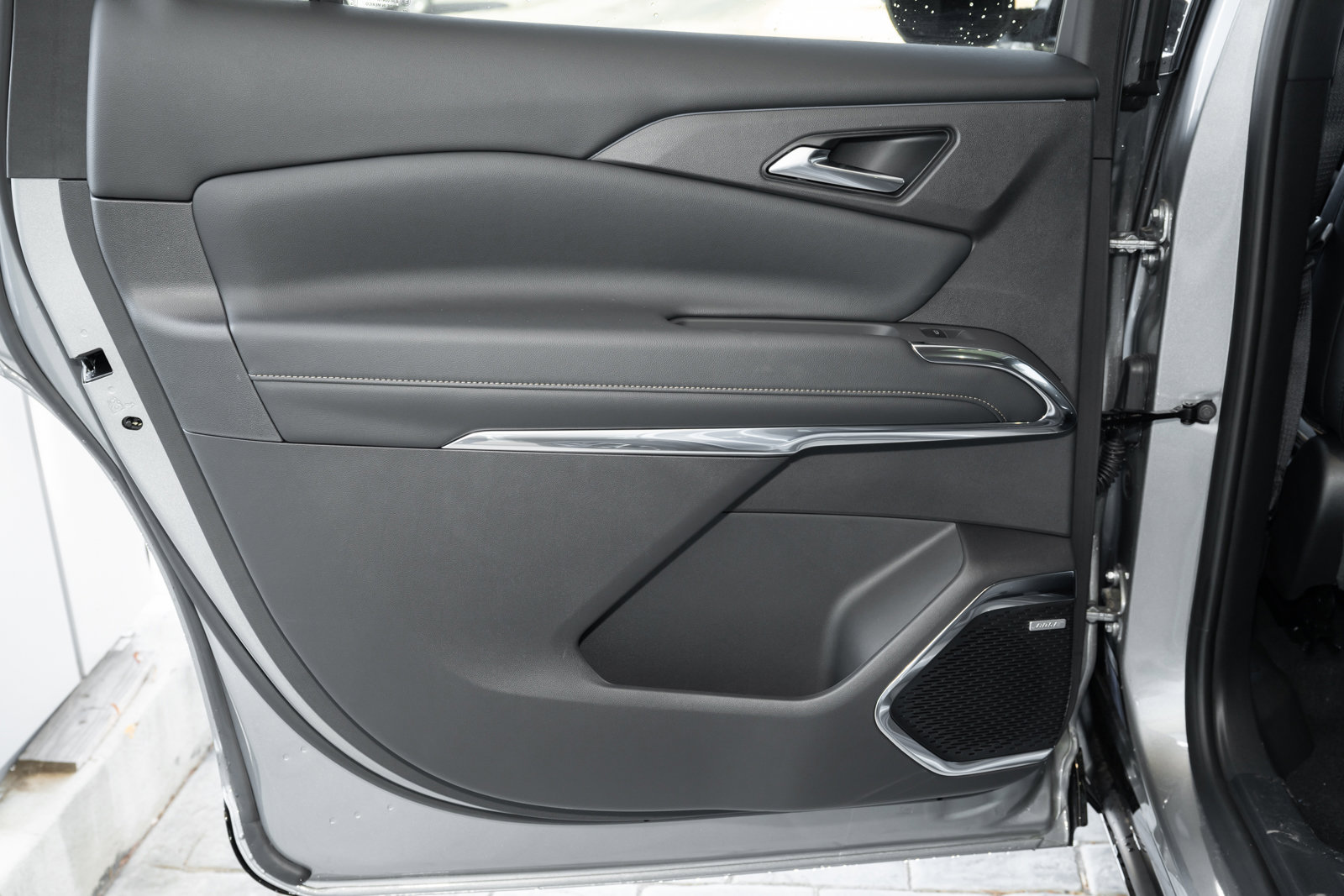 New 2026 Chevrolet Traverse High Country image 37