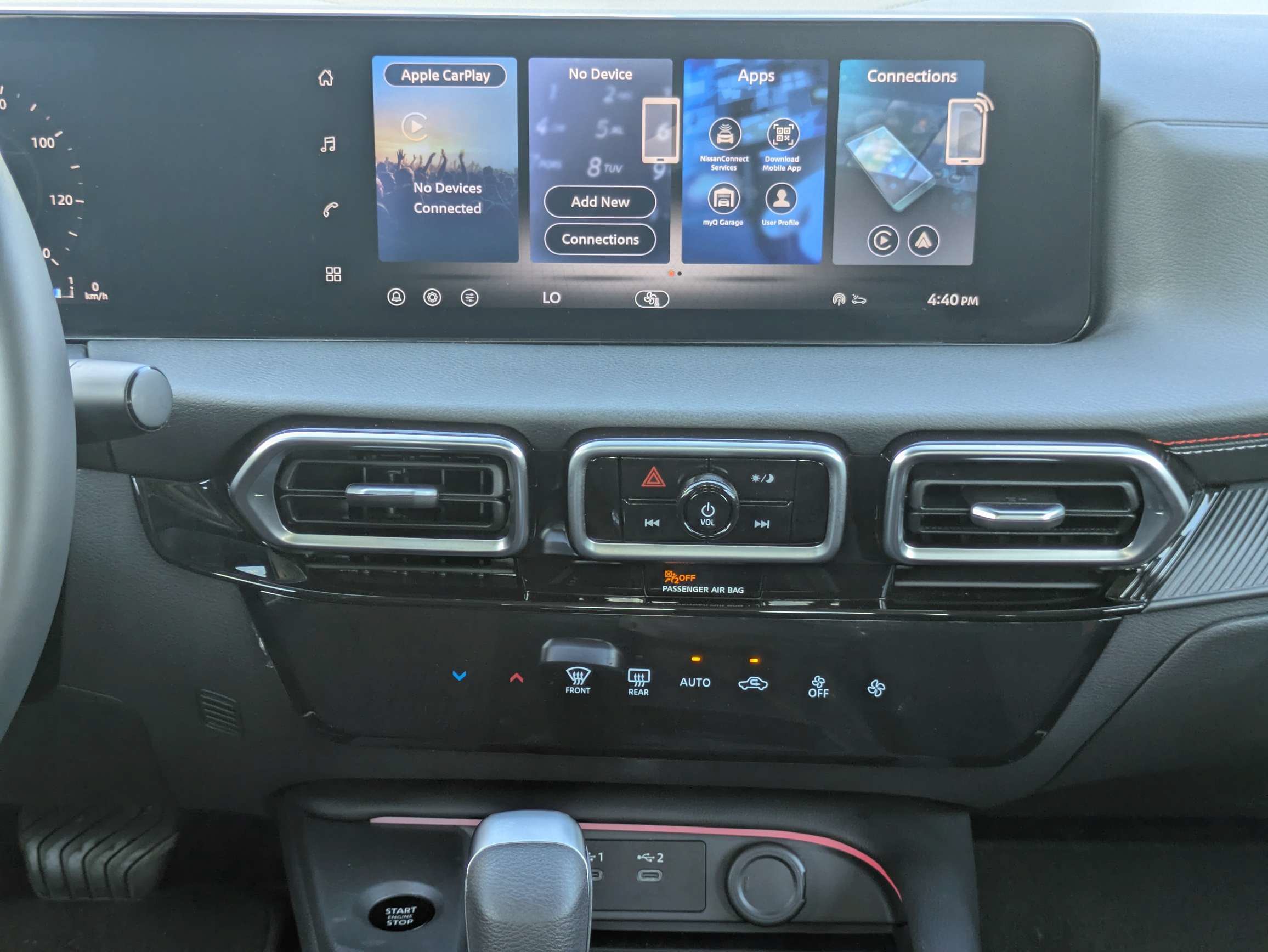 Used 2026 Nissan Sentra SR w/ Floor Mat Package FWD image 5