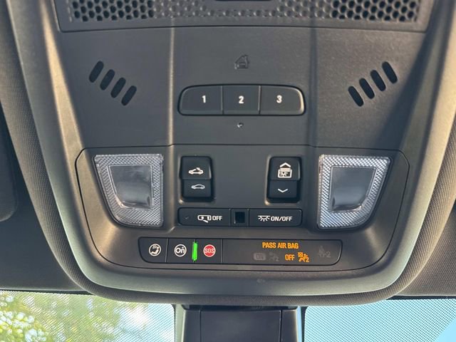 Used 2023 Cadillac XT6 Sport w/ LPO, ONYX Package image 22