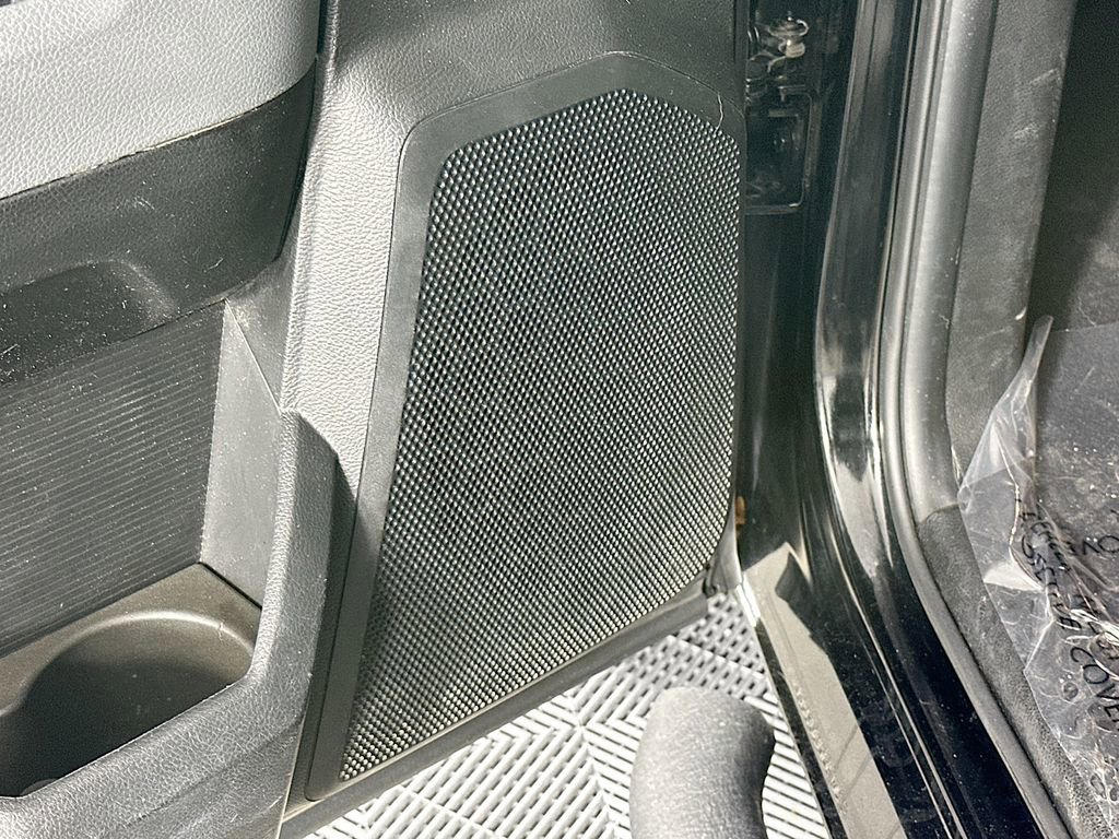 Certified 2019 RAM 1500 Classic SLT w/ Luxury Group image 24