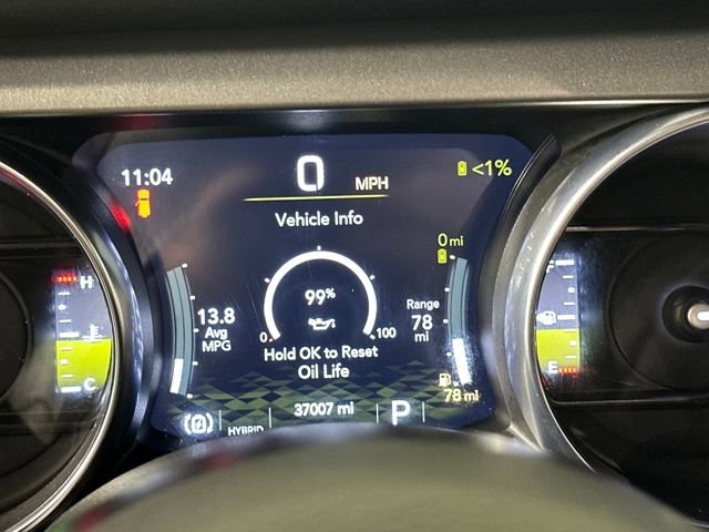 Used 2023 Jeep Wrangler Unlimited w/ Cold Weather Group image 17