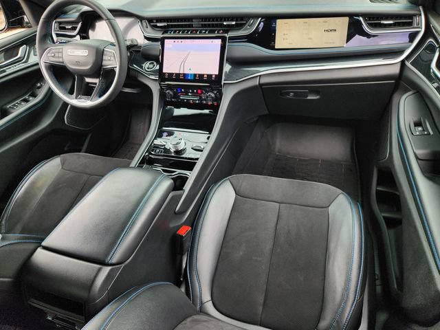 Certified 2023 Jeep Grand Cherokee Trailhawk w/ Advanced Protech Group II AWD/4WD image 27