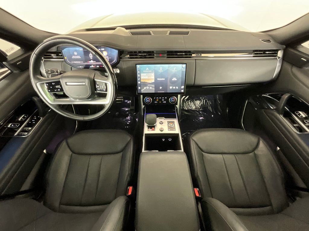Certified 2023 Land Rover Range Rover SE AWD/4WD image 10