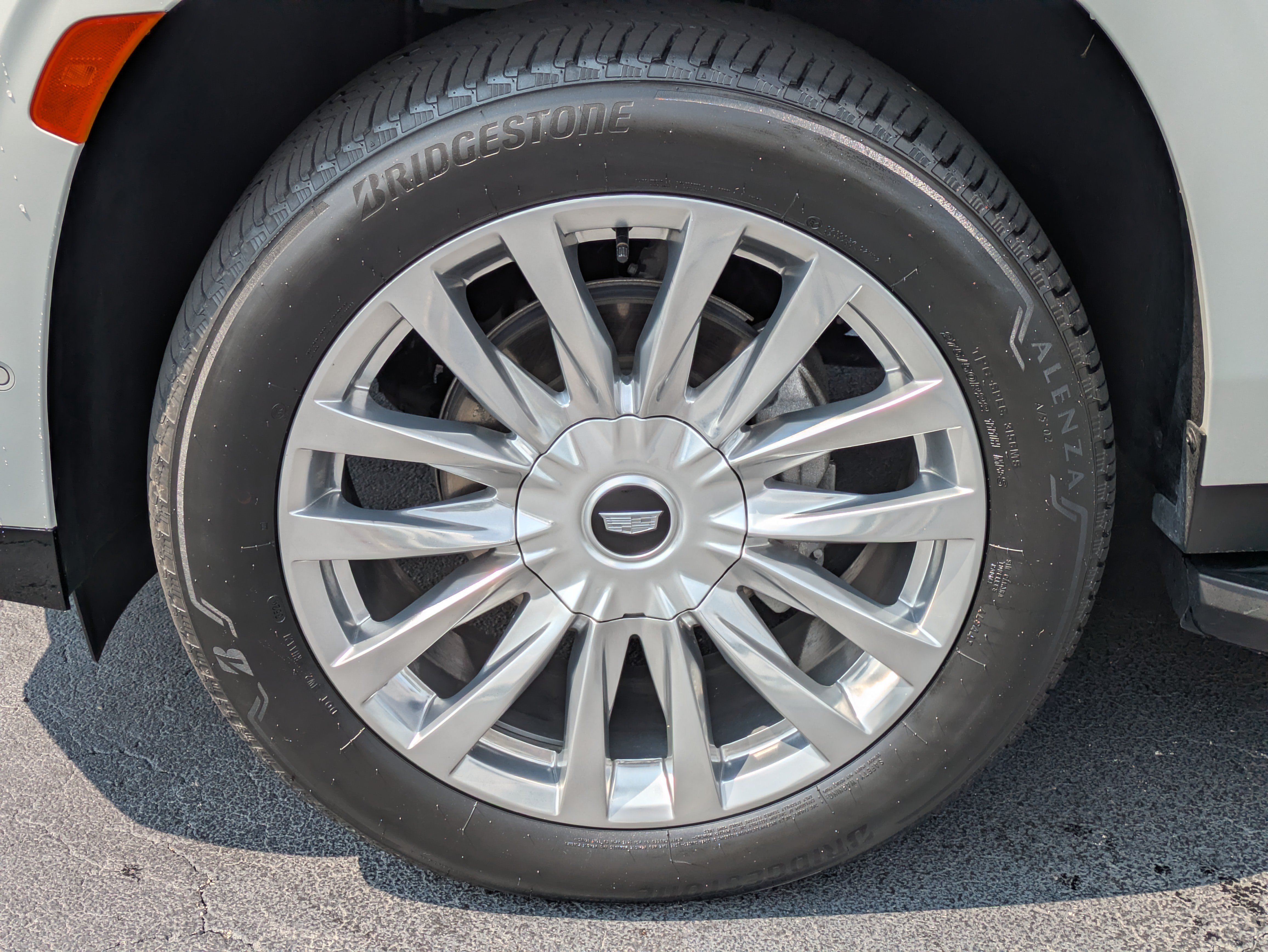 Certified 2024 Cadillac Escalade Premium Luxury w/ Performance Package AWD/4WD image 8