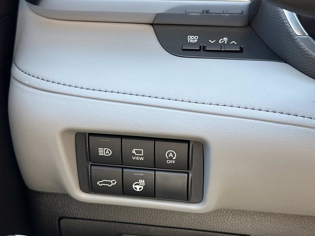 New 2026 Toyota Highlander Platinum AWD/4WD image 27